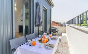Terrace Pool Apartment Oporto By Lovelystay